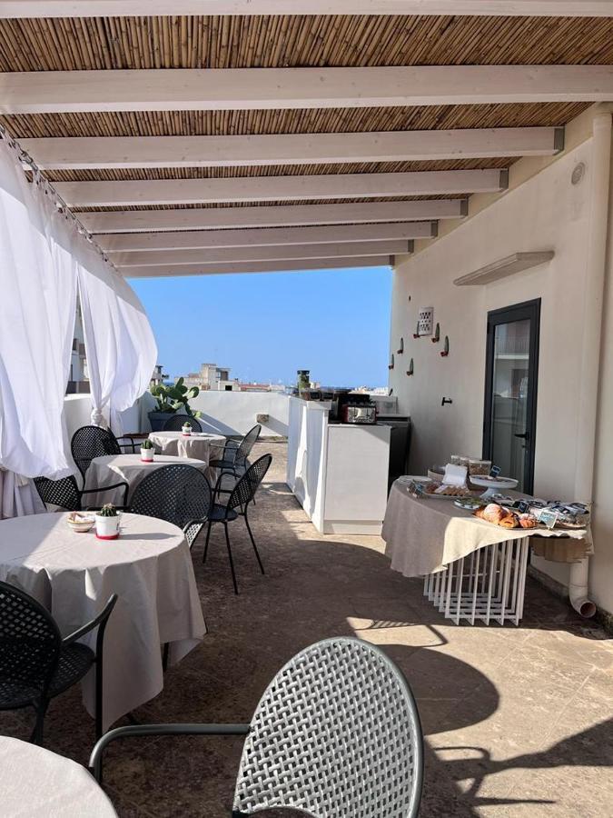 Palazzo Angelelli Bed & Breakfast Gallipoli Ngoại thất bức ảnh