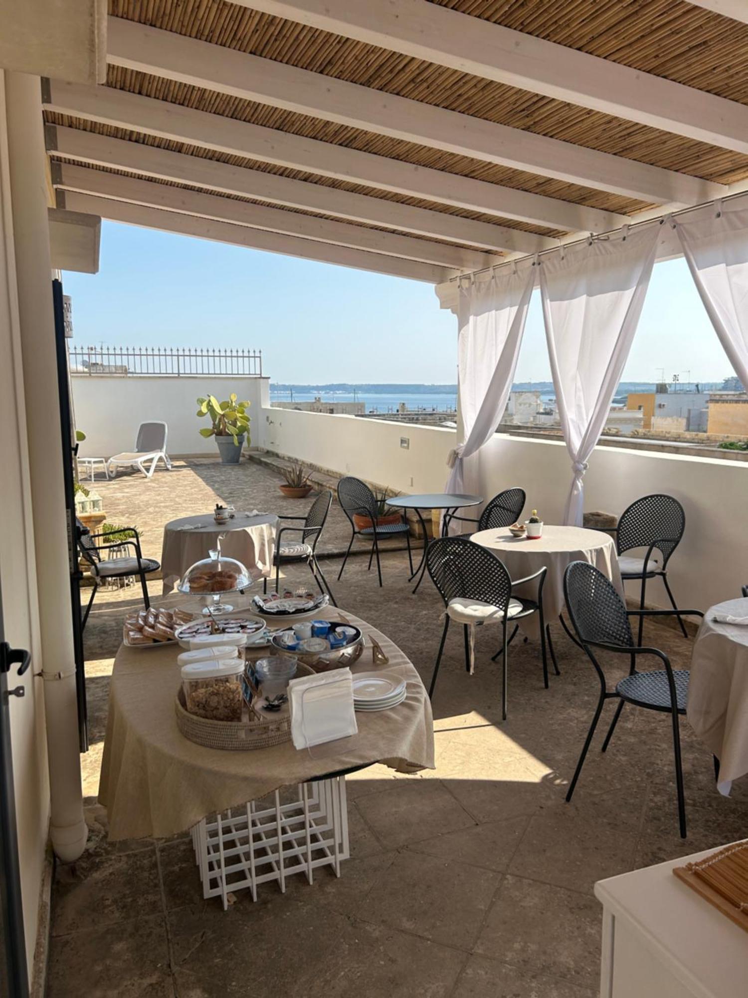 Palazzo Angelelli Bed & Breakfast Gallipoli Ngoại thất bức ảnh