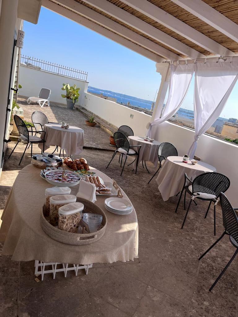 Palazzo Angelelli Bed & Breakfast Gallipoli Ngoại thất bức ảnh