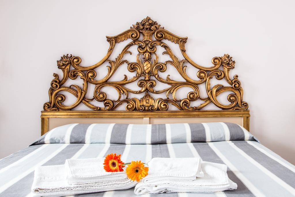 Palazzo Angelelli Bed & Breakfast Gallipoli Ngoại thất bức ảnh